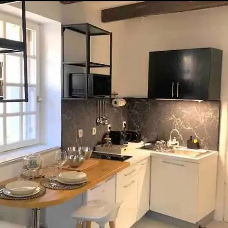 Le Viala, Dans Le Centre Historique De Apartment Hyeres