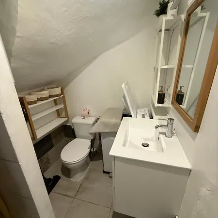 Apartment Le Viala, Dans Le Centre Historique De Hyeres
